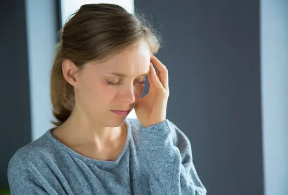 تخلص من الم الجانب الايسر من الرقبة والراس مع دكتور قورة