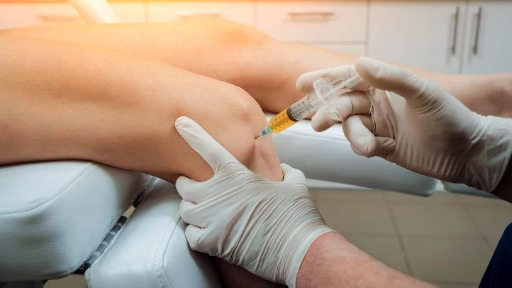 Knee arthritis treatment with injections